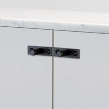 Cargar imagen en el visor de la galería, FURNITURE KNOB / PLATE / LINEAR / BRASS