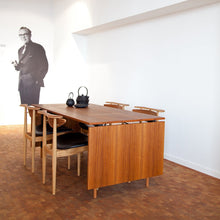 Cargar imagen en el visor de la galería, Reading Chair  Finn Juhl