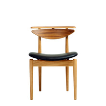 Cargar imagen en el visor de la galería, Reading Chair  Finn Juhl