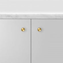 Cargar imagen en el visor de la galería, FURNITURE KNOB / LINEAR / BRASS