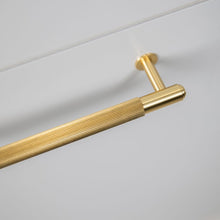 Cargar imagen en el visor de la galería, PULL BAR / LINEAR / BRASS