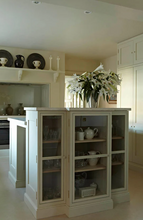 Cargar imagen en el visor de la galería, Off-White No.3