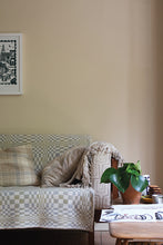 Cargar imagen en el visor de la galería, Orange Coloured White No.W5